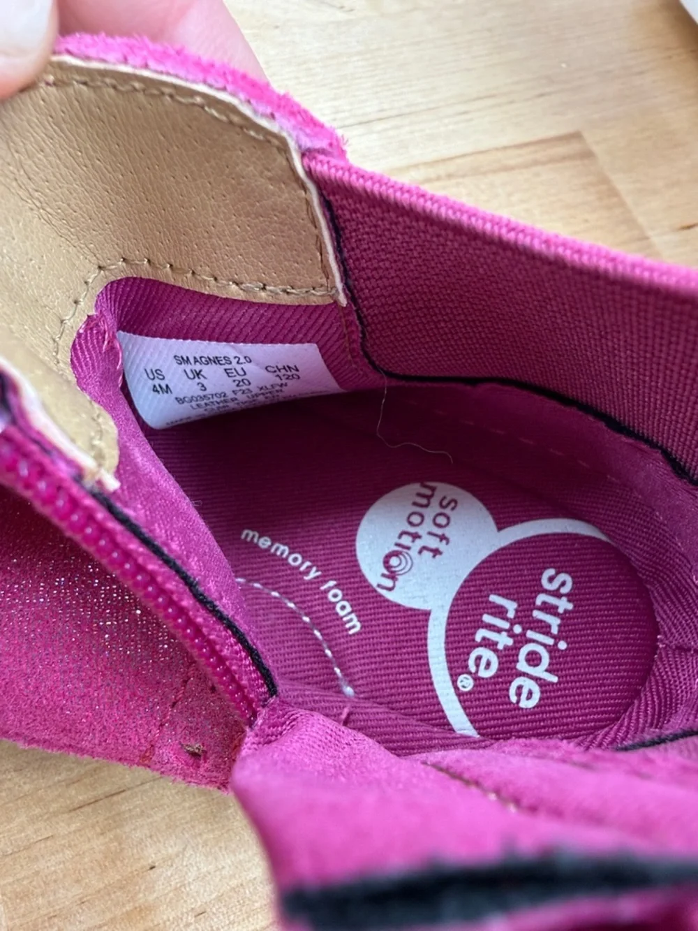 Stride Rite Girls' Pink Glitter Chelsea Boots Size 4M